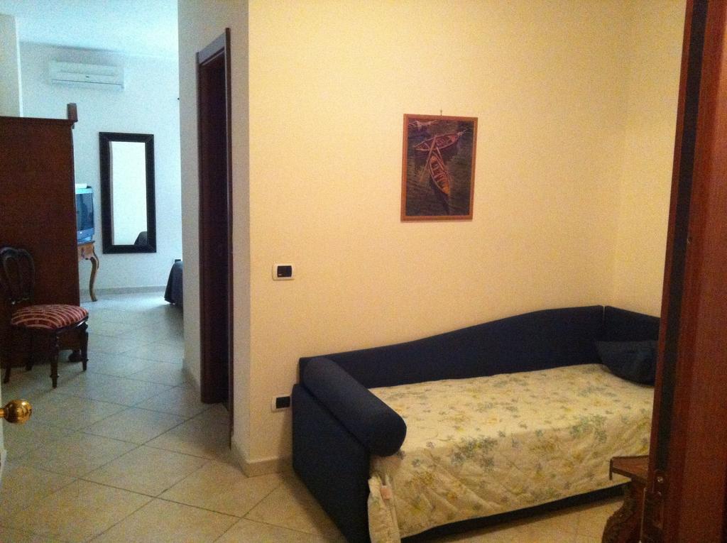 Albergo Delle Rose Pozzuoli Pokoj fotografie